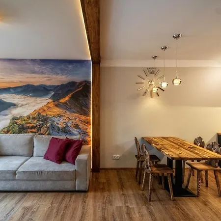 アパート Apart4sleepers Giewont Centrum ザコパネ