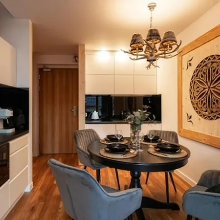 Апартаменты Apart4sleepers Giewont Centrum *